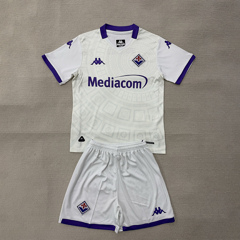 21fad82088bde45af2fd20d54501a2a5.jpeg 25/26 Fiorentina Away Kids Set - Image 1