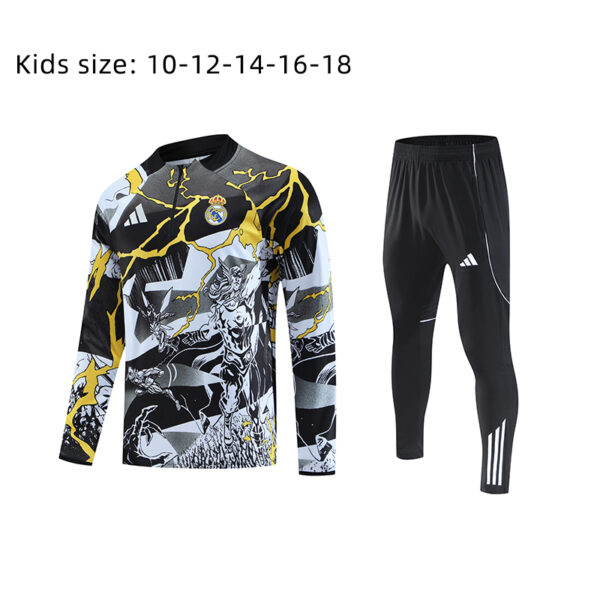25/26 Real Madrid Marvel Half-Zip Special Edition Kids Set