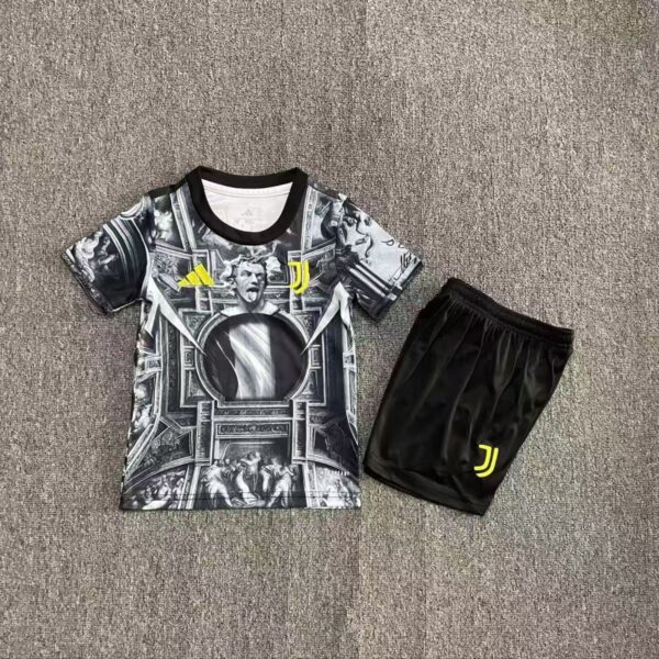 2026 Juventus Pre-Match Kids Set