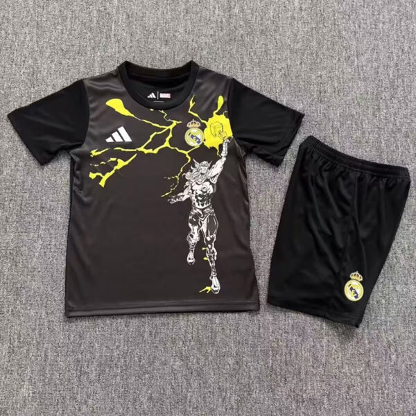 25/26 Real Madrid Black Marvel Special Edition Kids Set